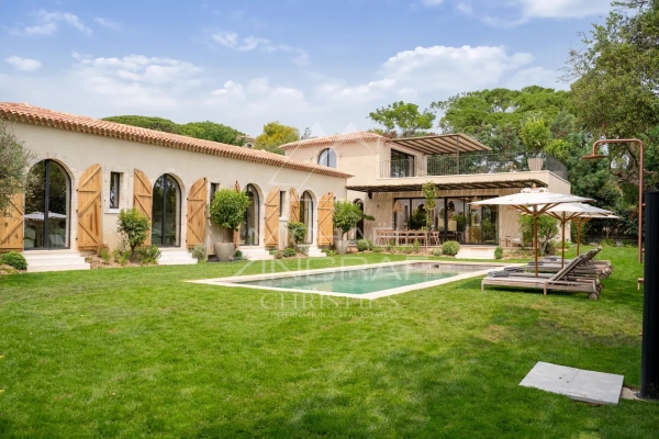 Maison de luxe à louer à Ramatuelle, 39 000 €, Photo 1