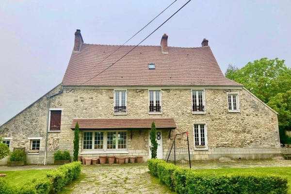 Maison de luxe à vendre à Vallangoujard, 690 000 €, Photo 1