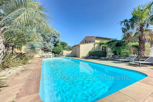 Maison de luxe à vendre à Cogolin, 1 390 000 €, Photo 1