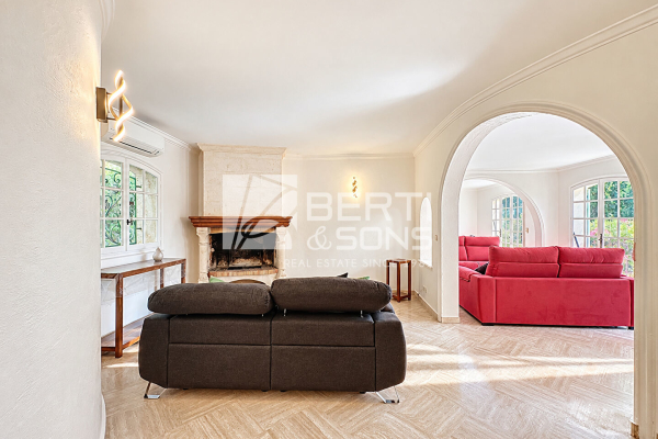 Luxury House for sale in Mandelieu-la-Napoule, 1 495 000 €, Photo 4