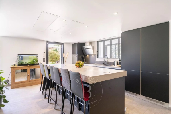 Maison de luxe à vendre à Antibes, 1 450 000 €, Photo 4