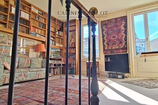 Maison de luxe à vendre à Cognac, 350 000 €, Photo 5