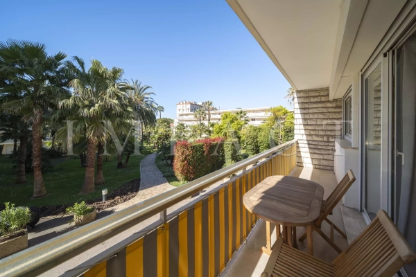 Luxury Apartment for sale in Cannes, 690 000 €, Photo 4