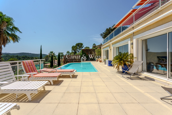 Maison de luxe à vendre à Saint-Raphaël, 1 370 000 €, Photo 3