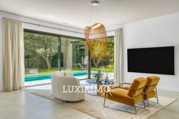 Luxury House for sale in Mougins, 2 650 000 €, Photo 4