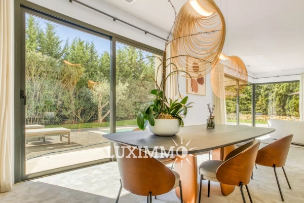 Luxury House for sale in Mougins, 2 650 000 €, Photo 5