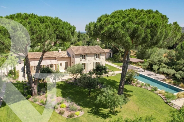 Maison de luxe à vendre à Eygalières, 3 850 000 €, Photo 1