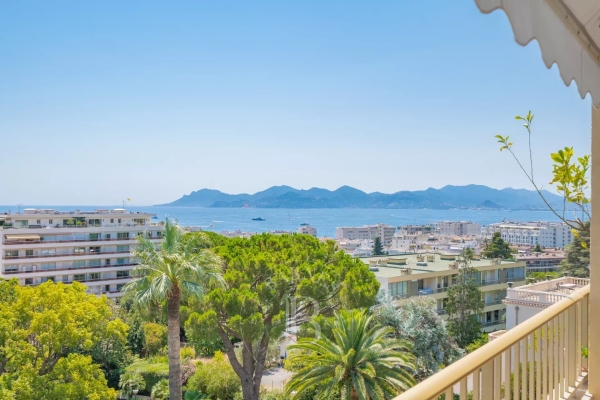 Luxury Apartment for sale in Cannes, 1 990 000 €, Photo 1