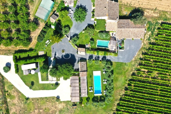 Maison de luxe à vendre à Ménerbes, 2 500 000 €, Photo 1