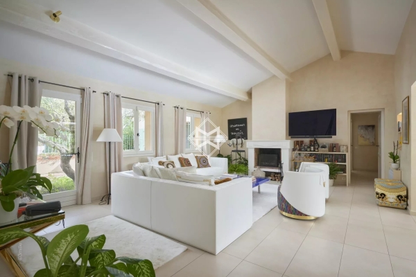 Maison de luxe à vendre à Saint-Tropez, 9 900 000 €, Photo 7