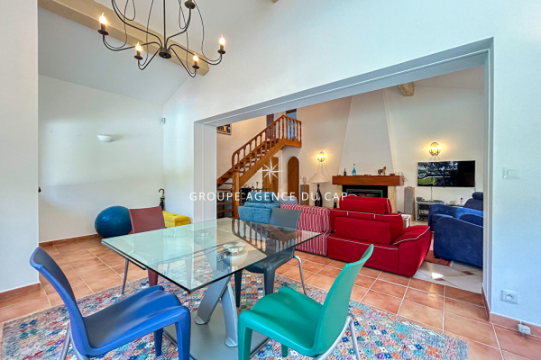 Maison de luxe à vendre à Saint-Aygulf, 1 290 000 €, Photo 6