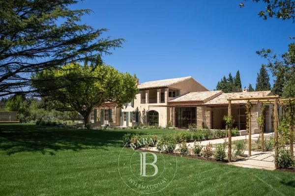 Maison de luxe à vendre à Eygalières, 4 950 000 €, Photo 1