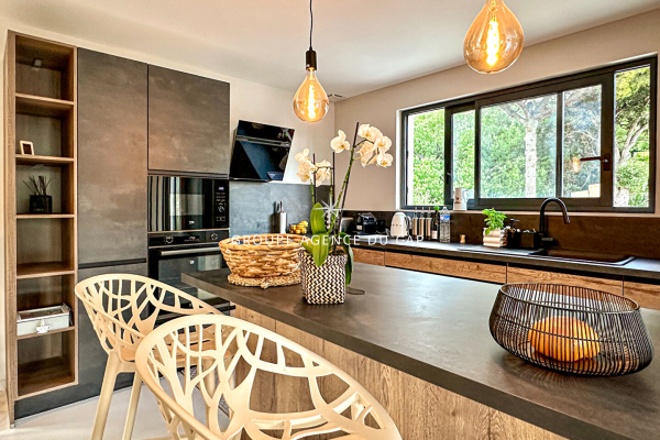 Maison de luxe à vendre à Saint-Aygulf, 1 190 000 €, Photo 5