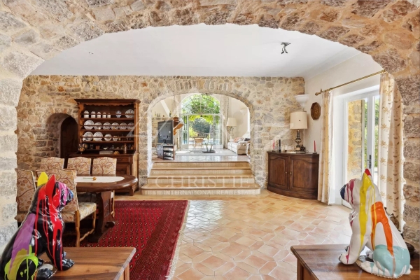 Luxury House for sale in Lorgues, 3 650 000 €, Photo 3