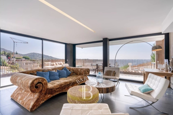 Luxury House for sale in Saint-Raphaël, 2 250 000 €, Photo 3