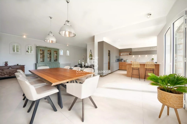 Maison de luxe à vendre à Mougins, 1 980 000 €, Photo 1
