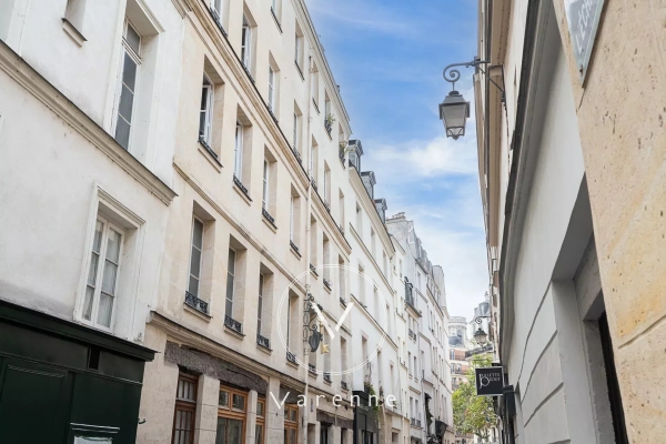 Luxury Apartment for sale in Paris 6Ème, 340 000 €, Photo 2