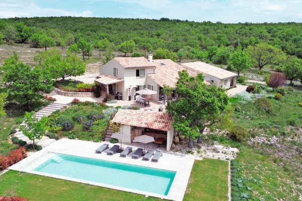 Luxury House for sale in Rustrel, 1 380 000 €, Photo 1