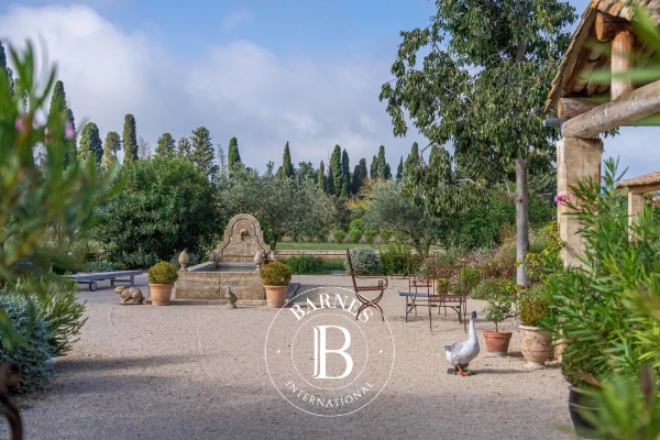 Maison de luxe à vendre à Eygalières, 3 700 000 €, Photo 4