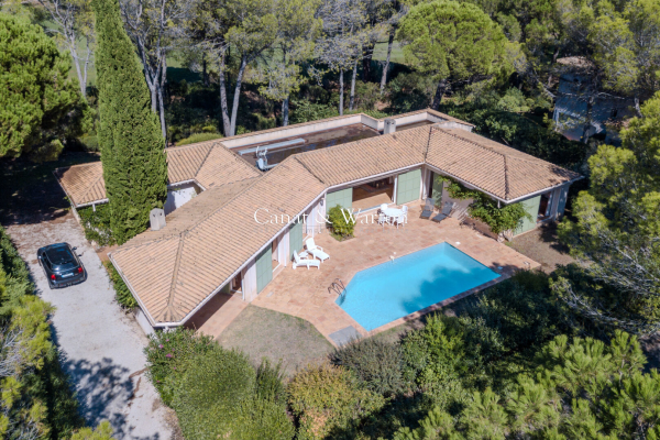 Maison de luxe à vendre à Saint-Raphaël, 1 785 000 €, Photo 1