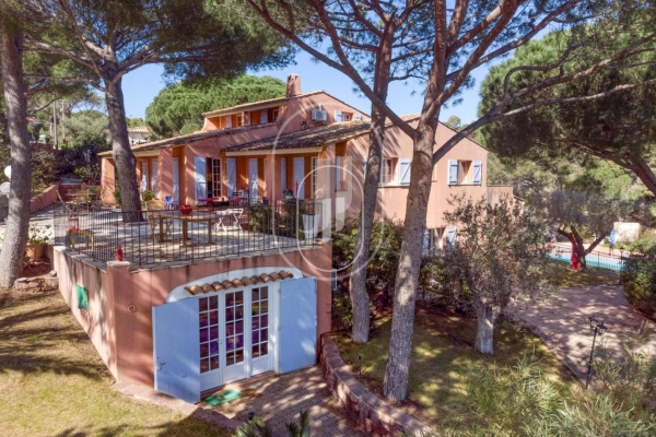 Maison de luxe à vendre à Sainte-Maxime, 2 650 000 €, Photo 1