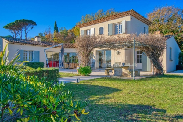 Maison de luxe à vendre à Grimaud, 3 950 000 €, Photo 1