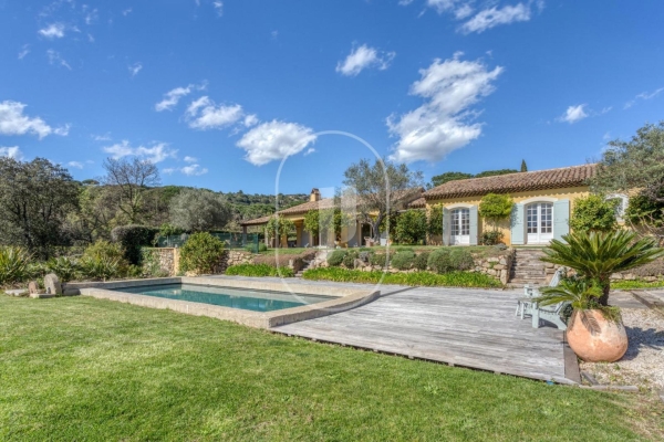 Maison de luxe à vendre à Grimaud, 2 100 000 €, Photo 1