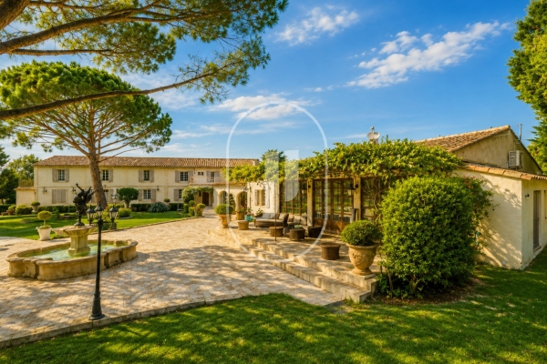 Luxury House for sale in Arles, 6 900 000 €, Photo 2