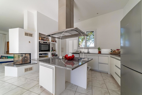 Luxury House for sale in Moulézan, 1 150 000 €, Photo 4