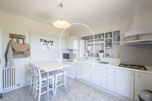 Maison de luxe à vendre à Saint Saturnin les Apt, 610 000 €, Photo 4