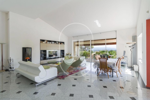 Maison de luxe à vendre à Gordes, 1 795 000 €, Photo 5