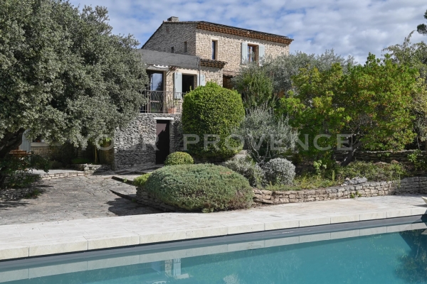 Maison de luxe à vendre à Goult, 1 680 000 €, Photo 2