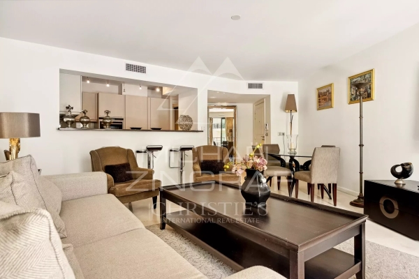 Luxury Apartment for sale in Cannes, 1 590 000 €, Photo 5