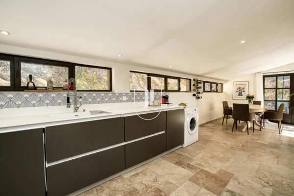 Luxury House for sale in La Garde-Freinet, 645 000 €, Photo 6