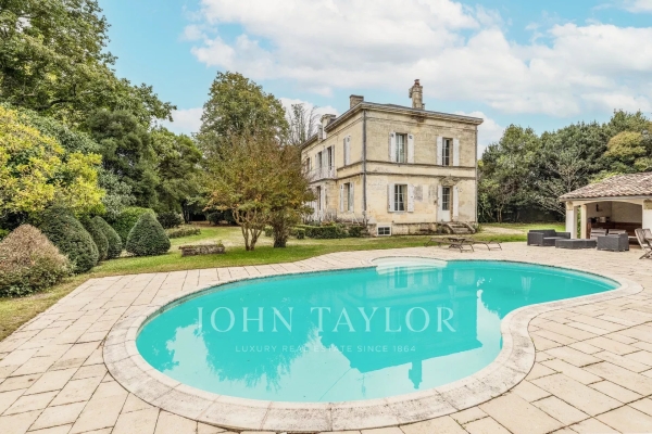 Maison de luxe à vendre à Vayres, 795 000 €, Photo 1