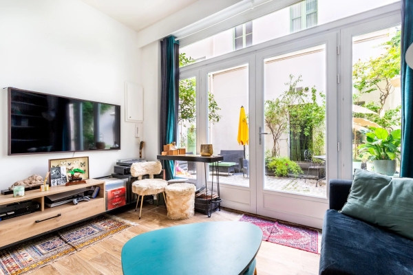 Luxury Apartment for sale in Paris 4Ème, 770 000 €, Photo 2
