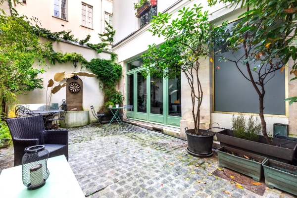 Luxury Apartment for sale in Paris 4Ème, 770 000 €, Photo 3