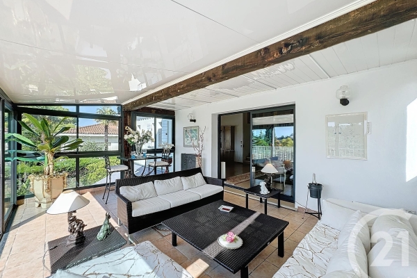 Maison de luxe à vendre à Cannes, 1 590 000 €, Photo 2