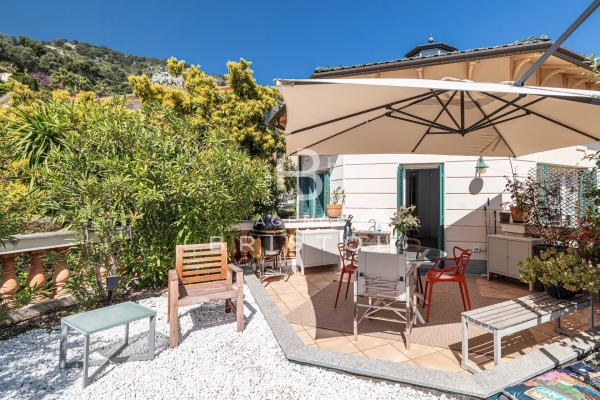 Luxury Apartment for sale in Beaulieu-sur-Mer, 980 000 €, Photo 2