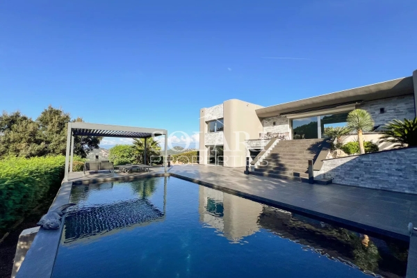 Maison de luxe à vendre à Mandelieu-la-Napoule, 2 700 000 €, Photo 1