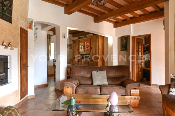 Maison de luxe à vendre à Cabrières-d'Avignon, 595 000 €, Photo 3