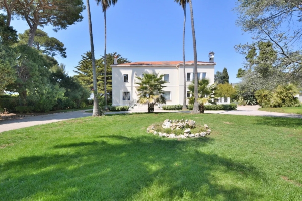 Maison de luxe à vendre à Cap d'Antibes, 19 950 000 €, Photo 3
