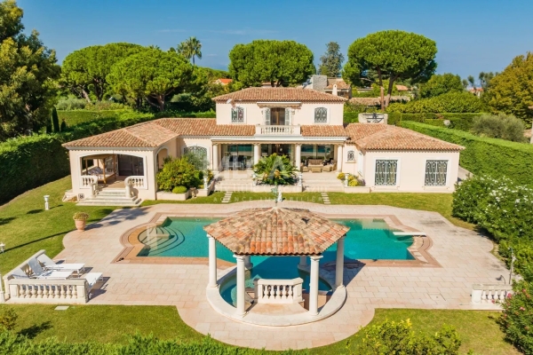 Maison de luxe à vendre à Antibes, 6 900 000 €, Photo 3