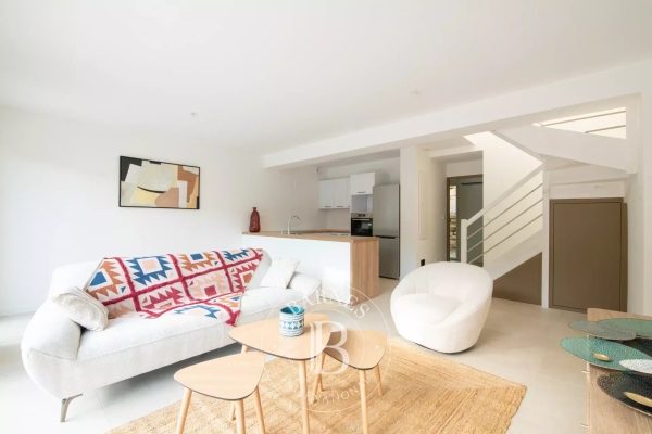 Appartement de luxe à vendre à Grimaud, 695 000 €, Photo 3