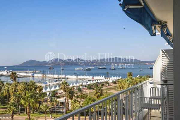 Luxury Apartment for sale in Cannes, 2 495 000 €, Photo 1