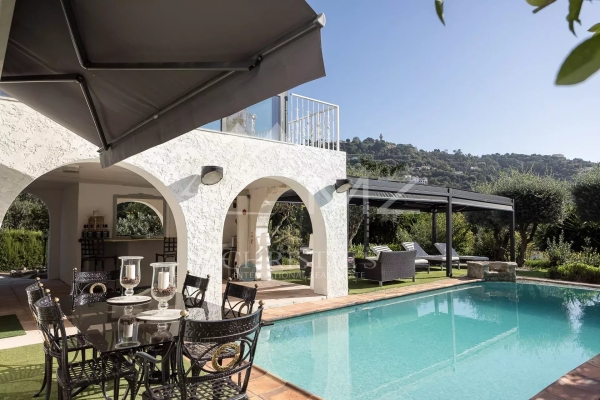 Maison de luxe à vendre à Cannes, 1 795 000 €, Photo 1