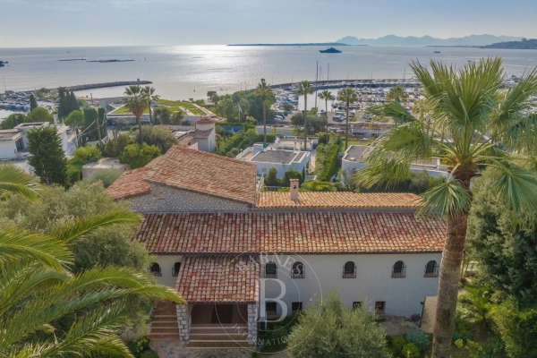 Luxury House for rental in Cannes, 0 €, Photo 1