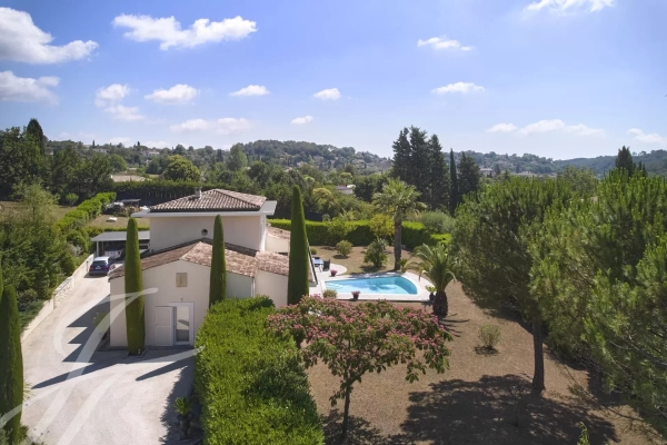 Luxury House for sale in Châteauneuf-Grasse, 1 590 000 €, Photo 1