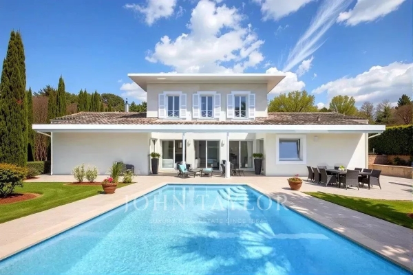 Maison de luxe à vendre à Châteauneuf-Grasse, 1 590 000 €, Photo 1