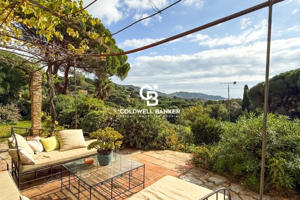 Maison de luxe à vendre à Cavalière, 1 830 000 €, Photo 1